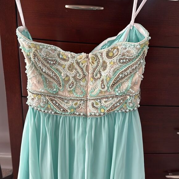 Alyce Paris beaded embellished prom dress - Picture 9 of 10